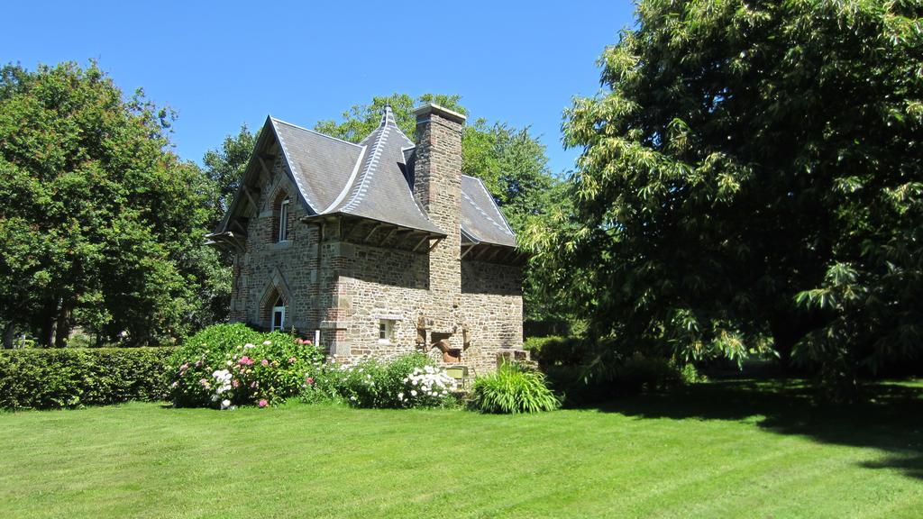 Holiday Home Chateau De Bouceel Mont Saint Michel Vergoncey Ngoại thất bức ảnh